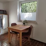 Apartment Moderne Mit Privatem Eingang - Rosa