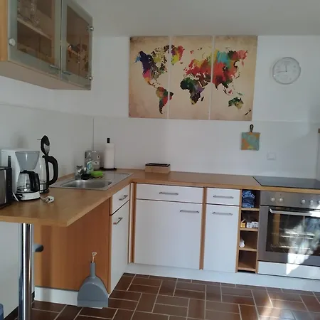 Moderne Mit Privatem Eingang - Rosa Apartment