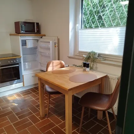 Apartment Moderne Mit Privatem Eingang - Rosa Kalletal