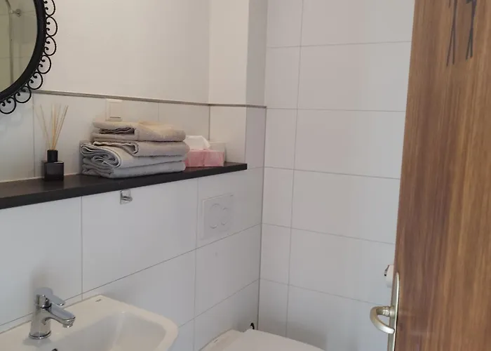 Moderne Mit Privatem Eingang - Rosa Apartmán