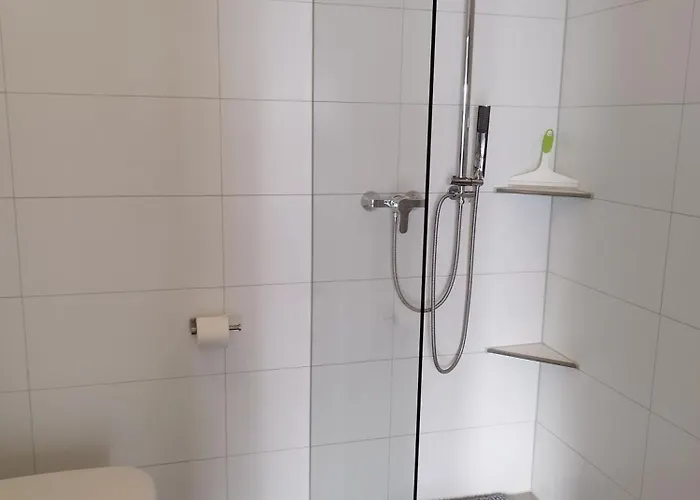 Moderne Mit Privatem Eingang - Rosa Apartment *